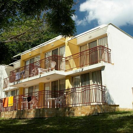 Villas Magnolia Albena Buitenkant foto
